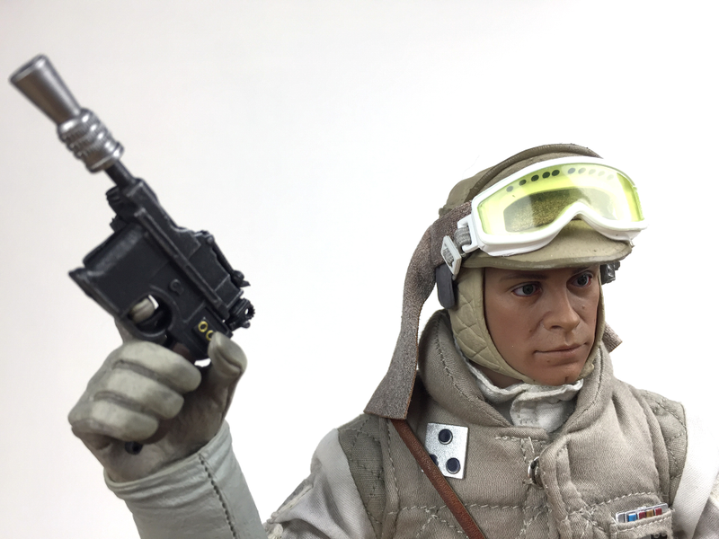 Illustration for article titled Sixth-Scale Hoth Commander Luke Skywalker Never Learns